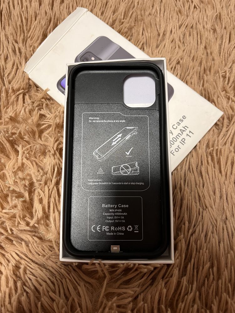 Чохол , павербанк iphone 11