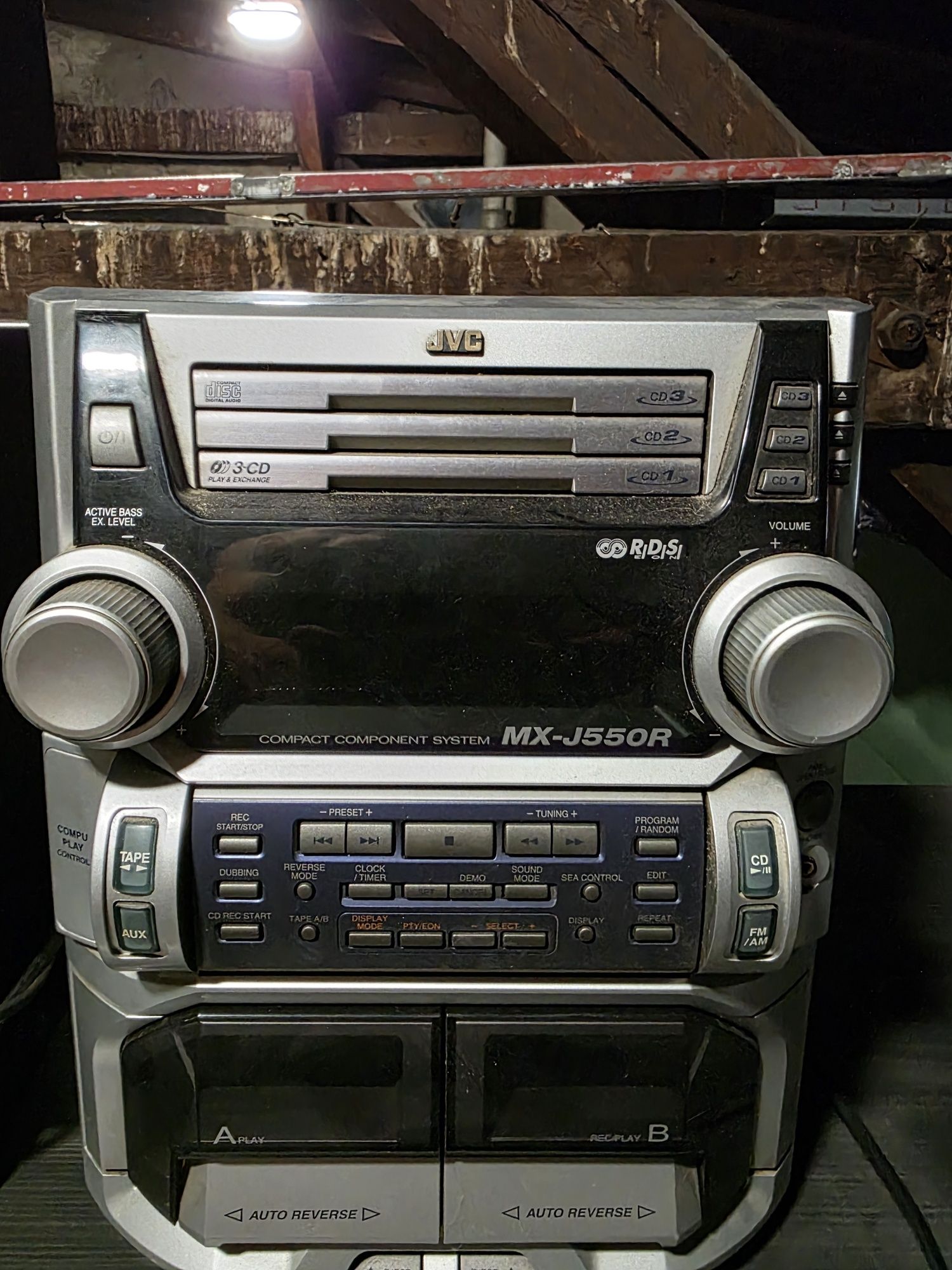 JVC Compact Component System (Model MX-J550R):