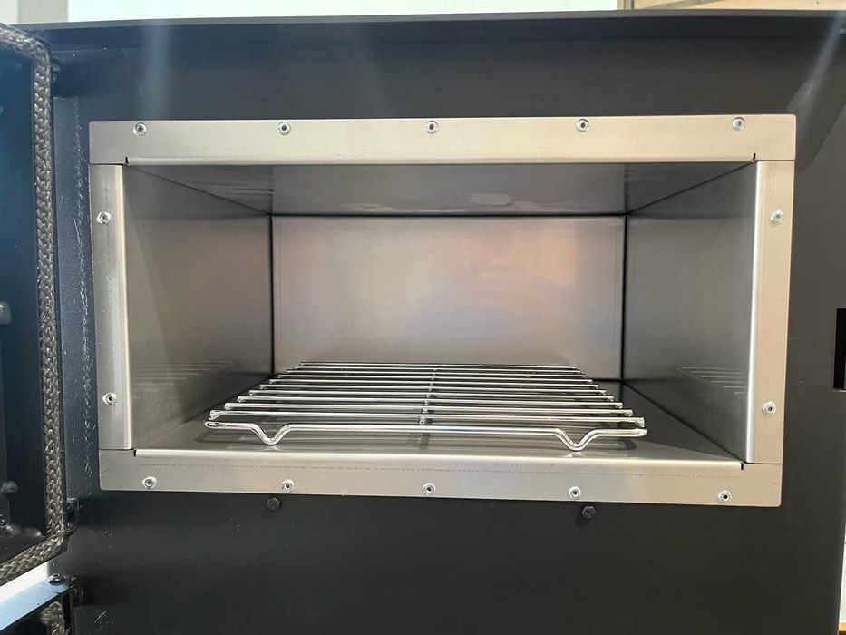 Fogão a lenha com forno em inox, para queima de lenha Verso F - 9 kw