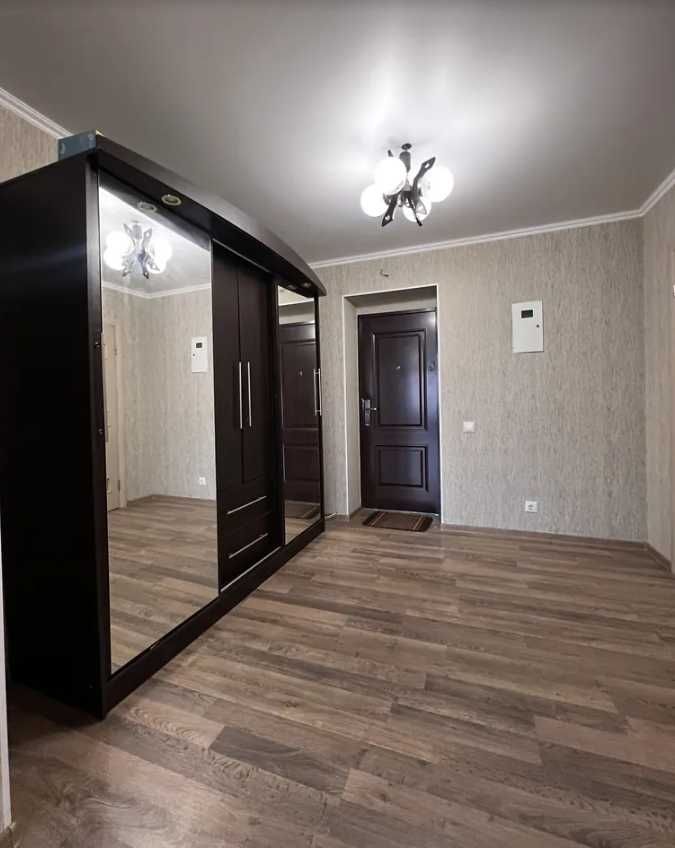 Продається 3 кімнатна квартира в районі Виставки 39446