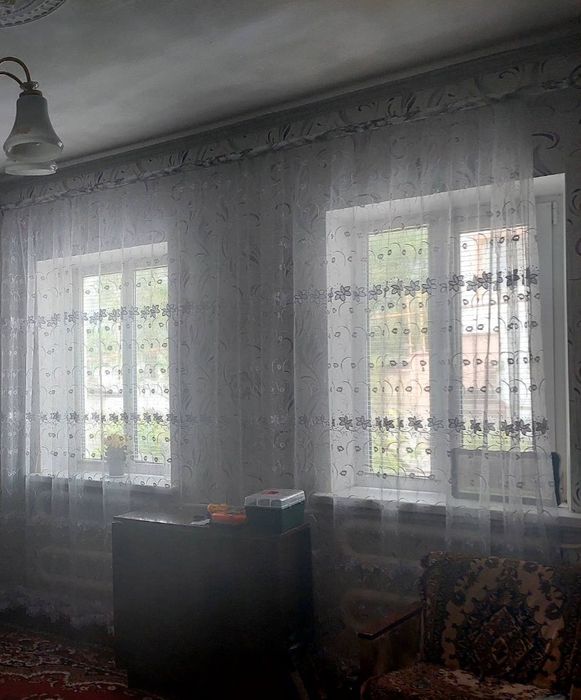 Продам  недорого будинок