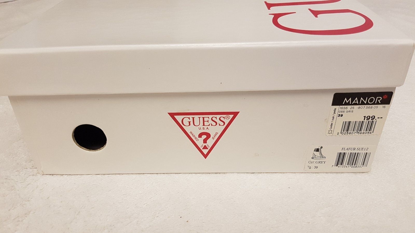 Высокие кеды из нат.кожи GUESS 39р,стелька 25,5см оригинал.