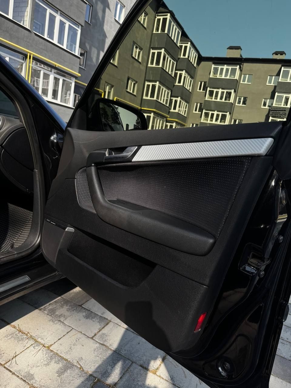 Продам  автомобіль Audi