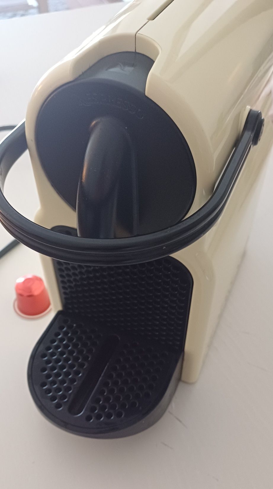 Máquina de café Nespresso para peças