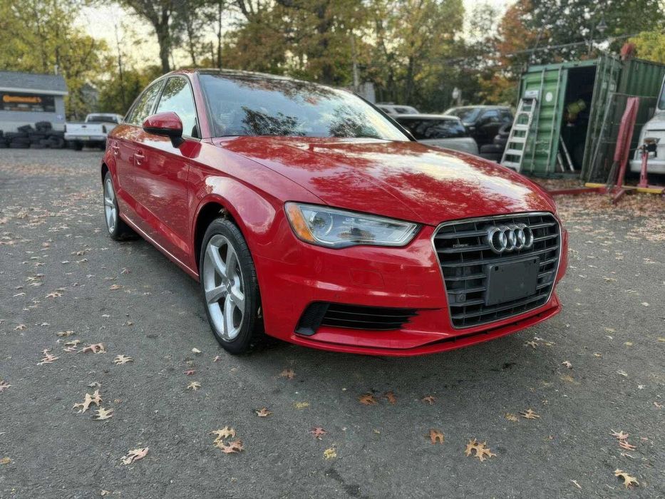 Audi A3 quattro Premium      2016