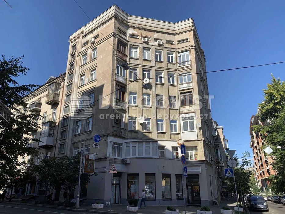 Продам 4к квартиру Гончара/Рейтарська/Золоті Ворота