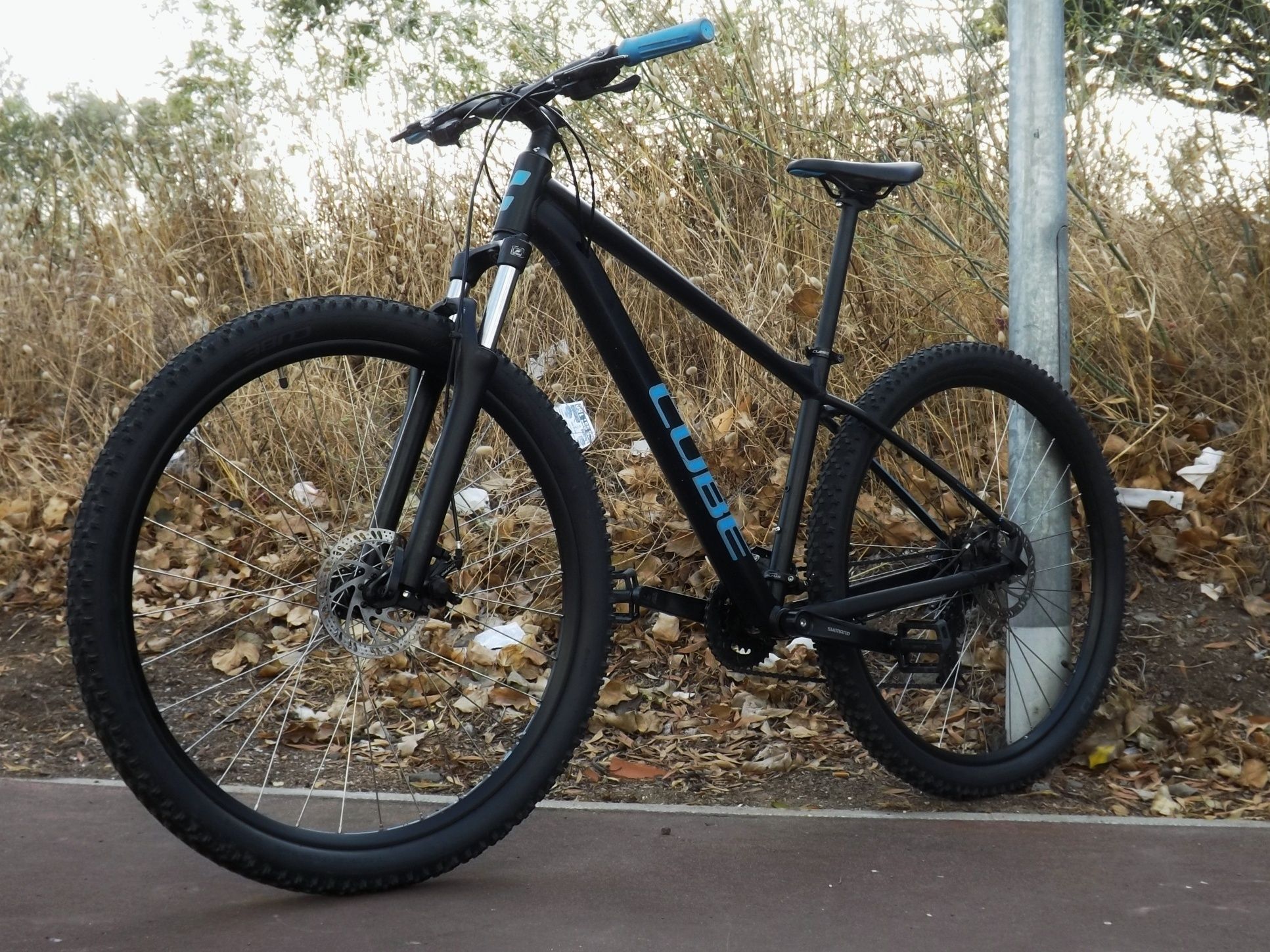 Bicicleta BTT XC Cube Analog - Roda 29" - Tamanho M