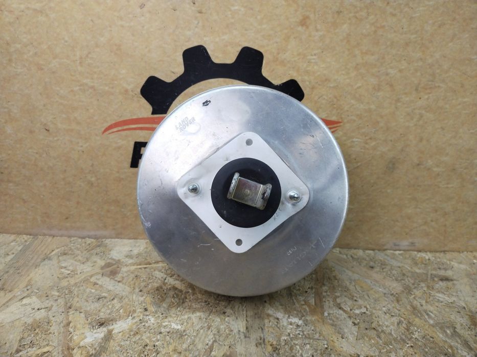 Land Rover Range Rover Velar L560 2017- вакуумный усилитель тормозов