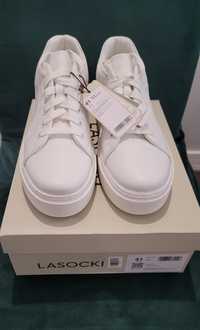 Buty białe skórzane Lasocki