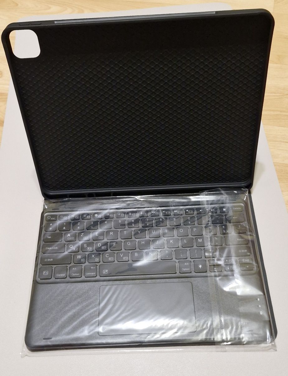Чохол з bluetooth клавіатурою для iPad a samsung