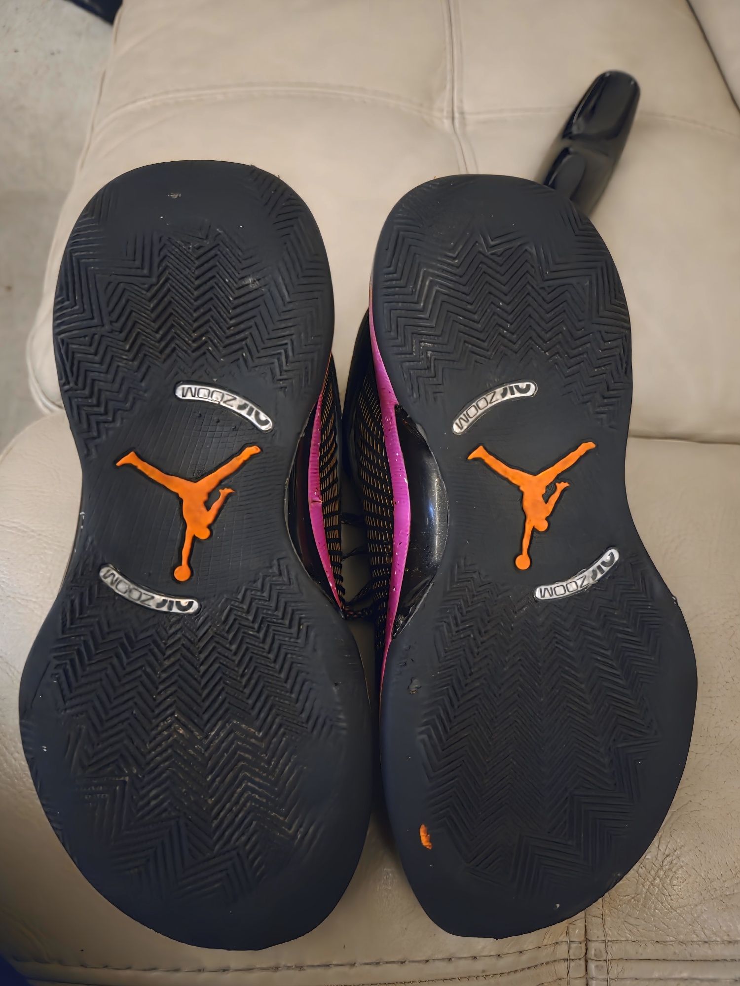 Buty Jordany nr 41