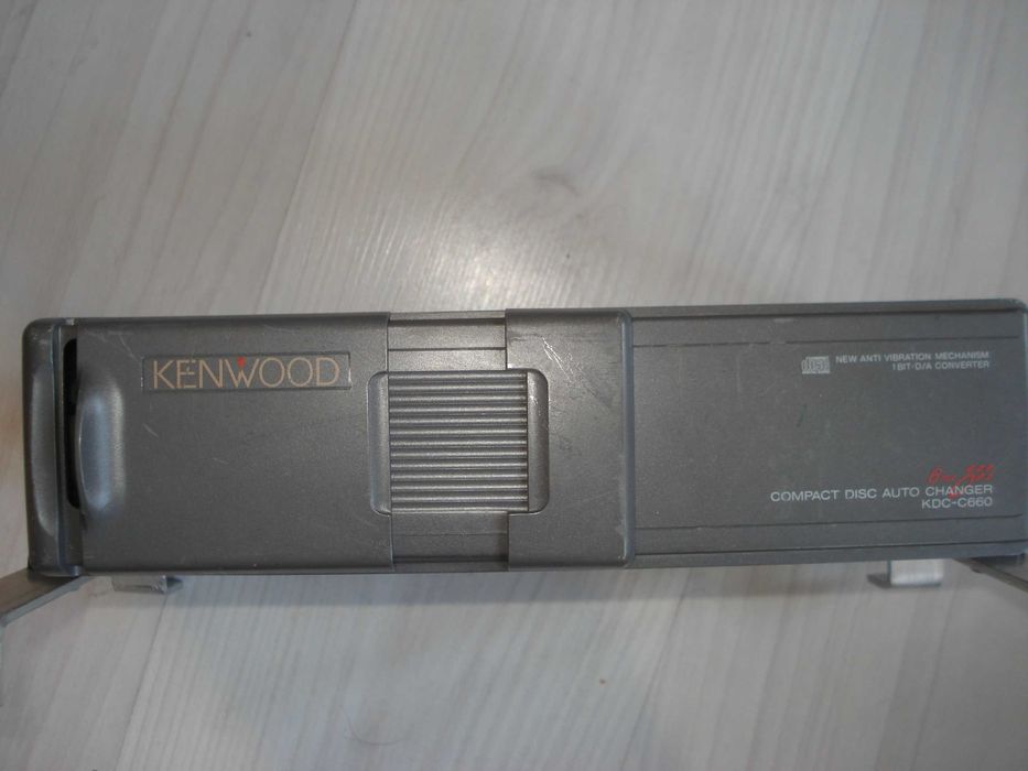Kenwood compact disc KDC-C660