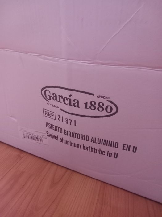 Assento de banheira giratório