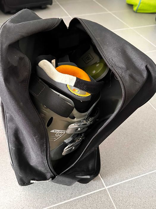 Botas Ski Salomon 38 com saco de transporte