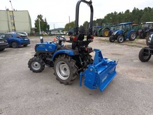 Ciągnik komunalny ogrodowy do odśnieżania Solis 26 4x4