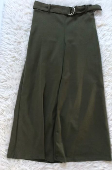 Spodnie z szerokimi nogawkami