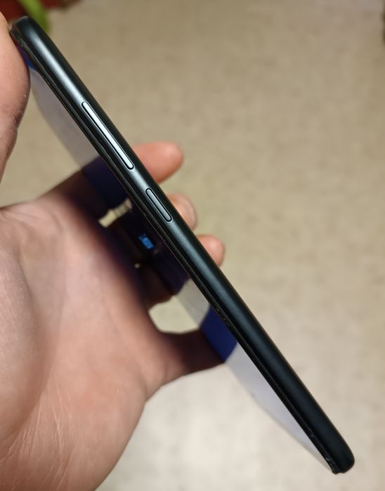 Xiaomi Redmi 8A 3/32Gb в рабочем состоянии