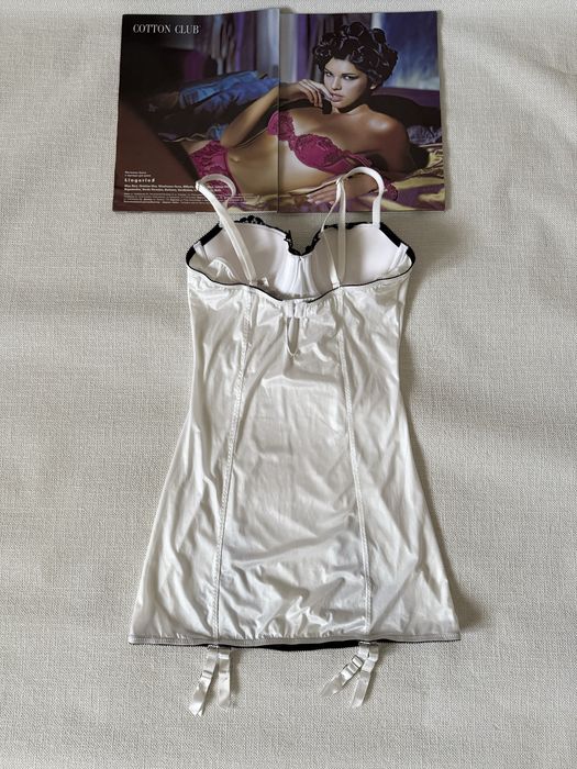 Корсет з підвʼязками 34 B