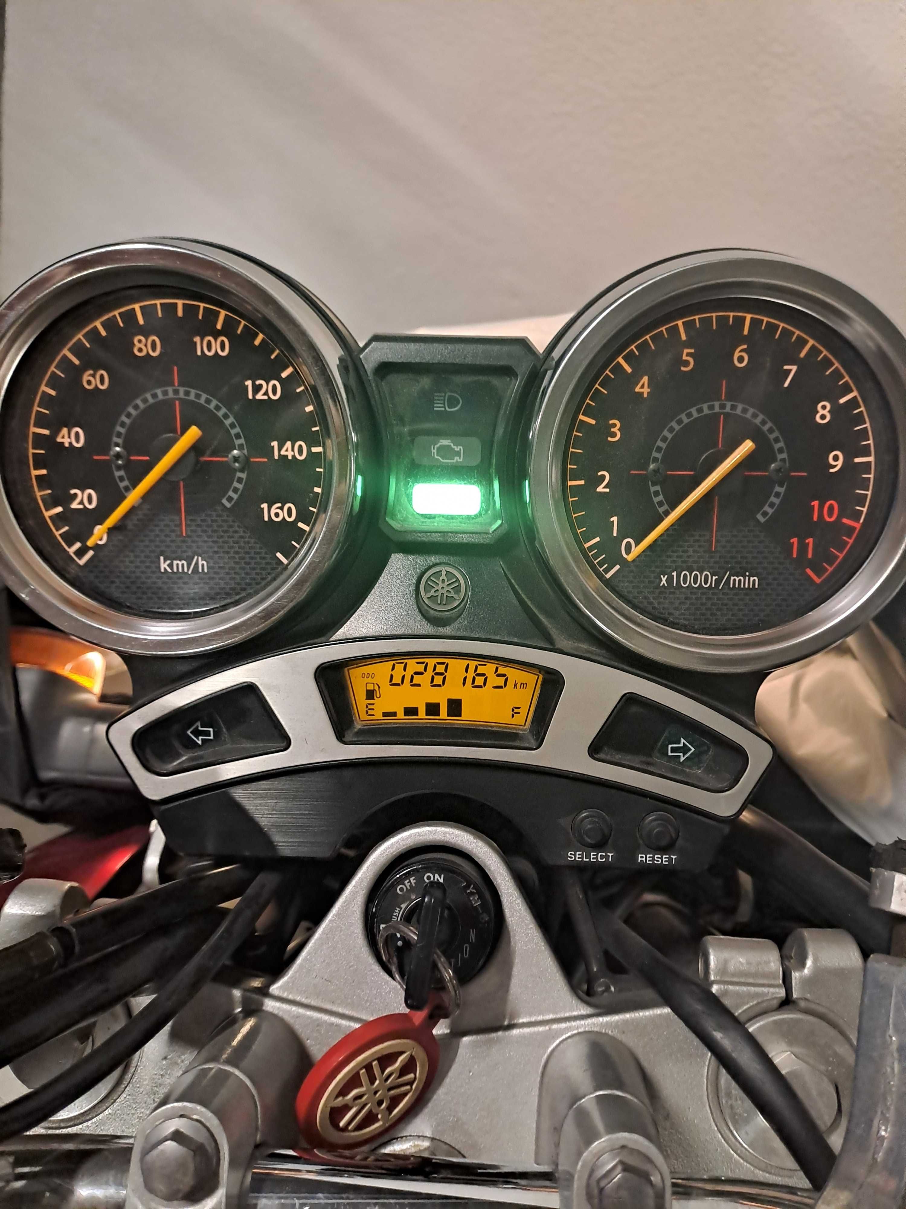 Yamaha YBR 250 nowy akumulator