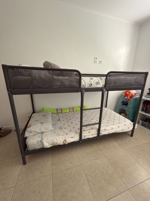 Beliche IKEA como novo