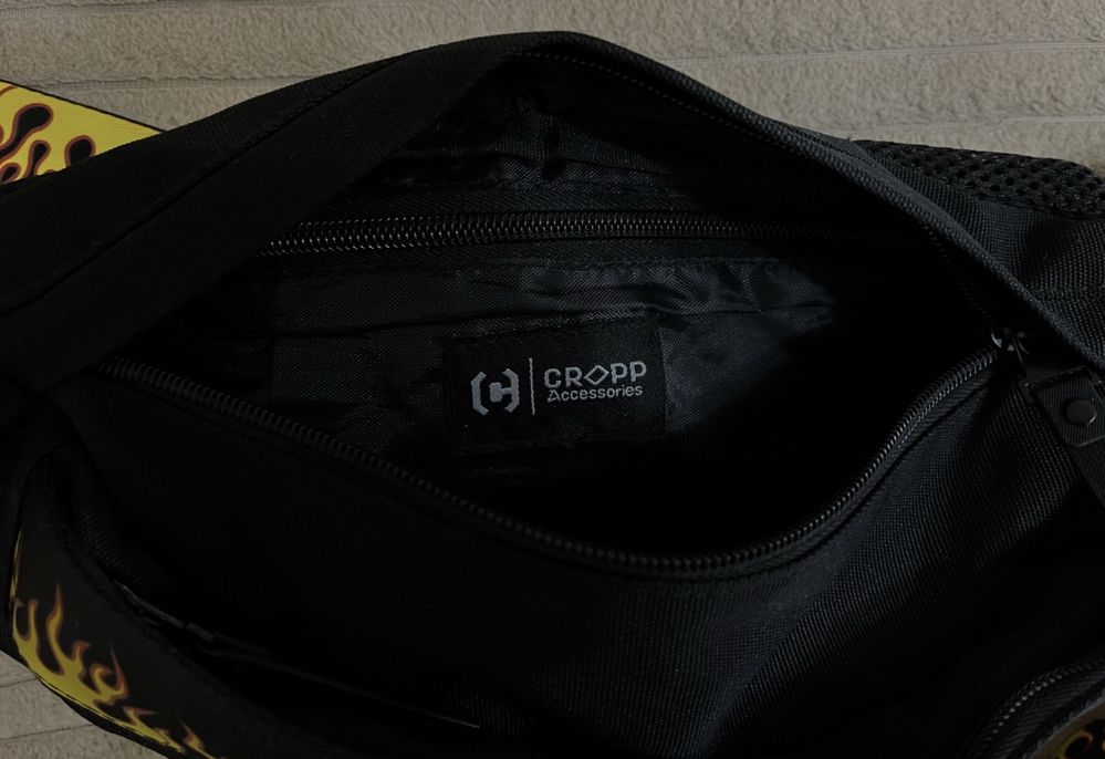 Барсетка фірми "CROPP"
