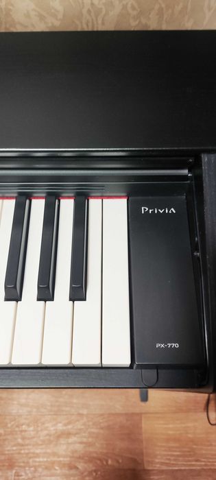 Цифрове піаніно Casio Privia PX 770