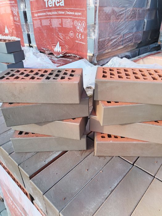 Cegła klinkierowa Wienerberger Terca Fraza drążona 250x125x65