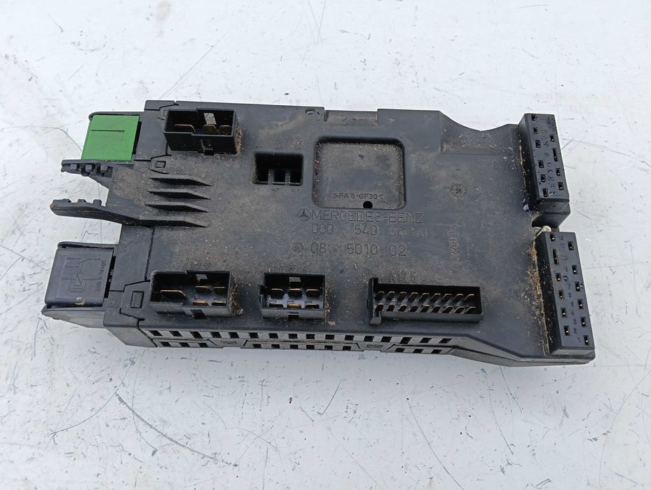 Skrzynka Bezpieczników Volkswagen LT 35 /28 Sprinter 96-06r WYSYŁKA