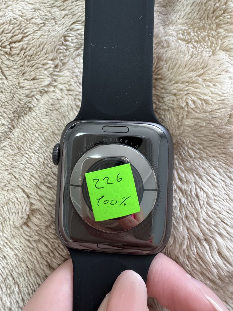 Apple watch 6 44mm Space gray 100% акумулятор