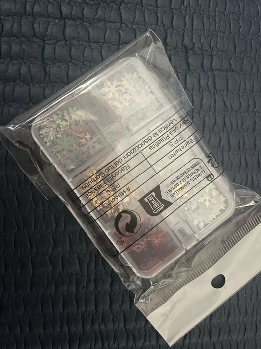 Zestaw gwiazdek do paznokci