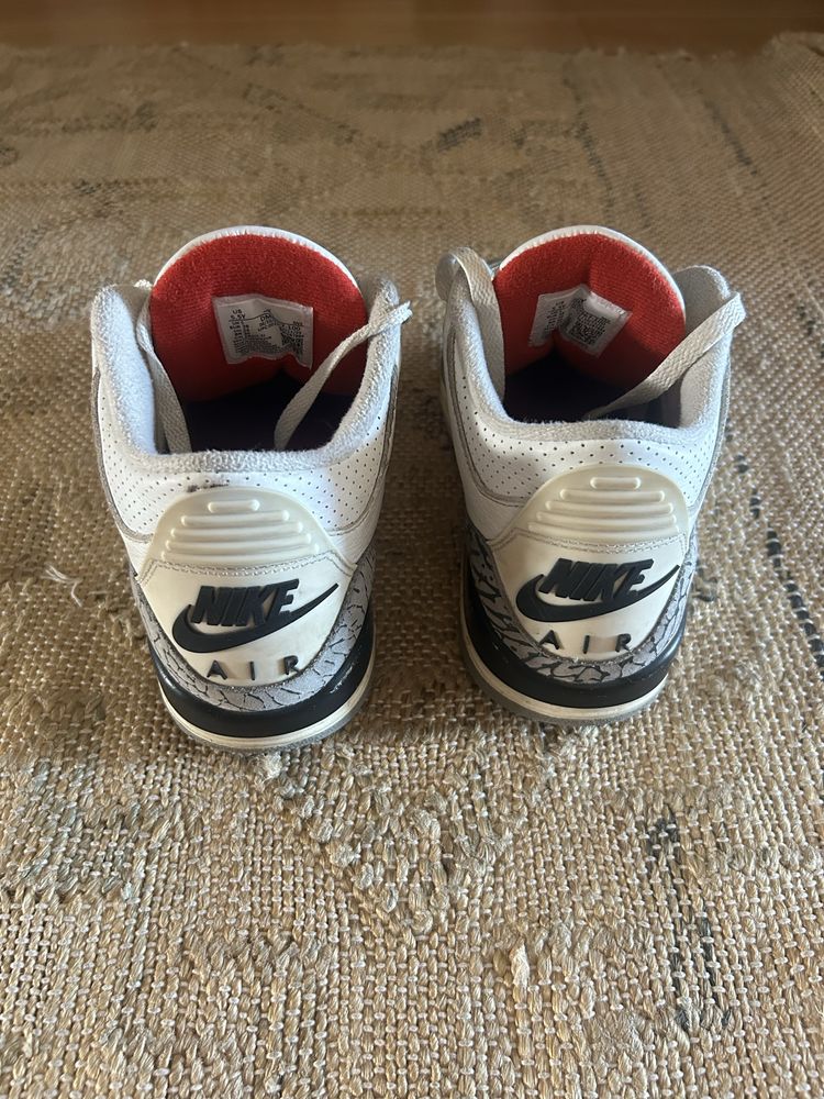Tenis nike air jordan / 38