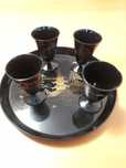 Conjunto de tabuleiro e copos