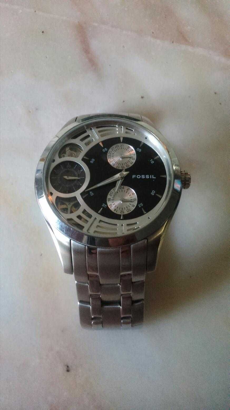 Relogio FOSSIL modelo Twist, semi automatico, vendo como Novo.