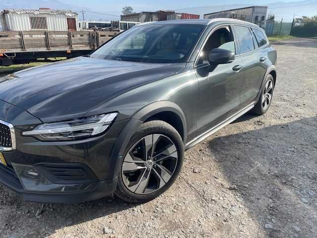 Volvo V60 Cross Coutry