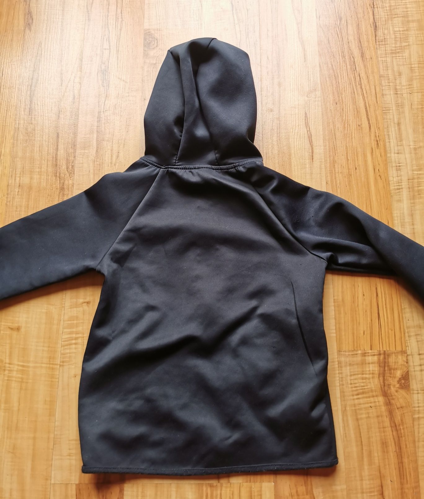 Bluza chłopięca. Rozmiar 128.