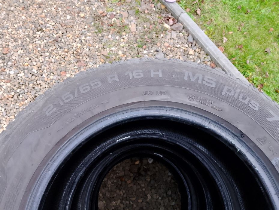 Opony zimowe UNIROYAL 215/65 R16