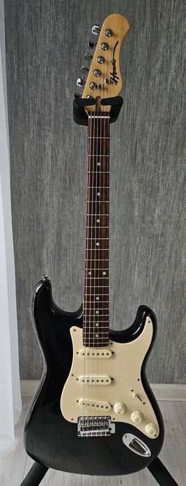 Gitara elektryczna  Hondo stratocaster  lata 80'