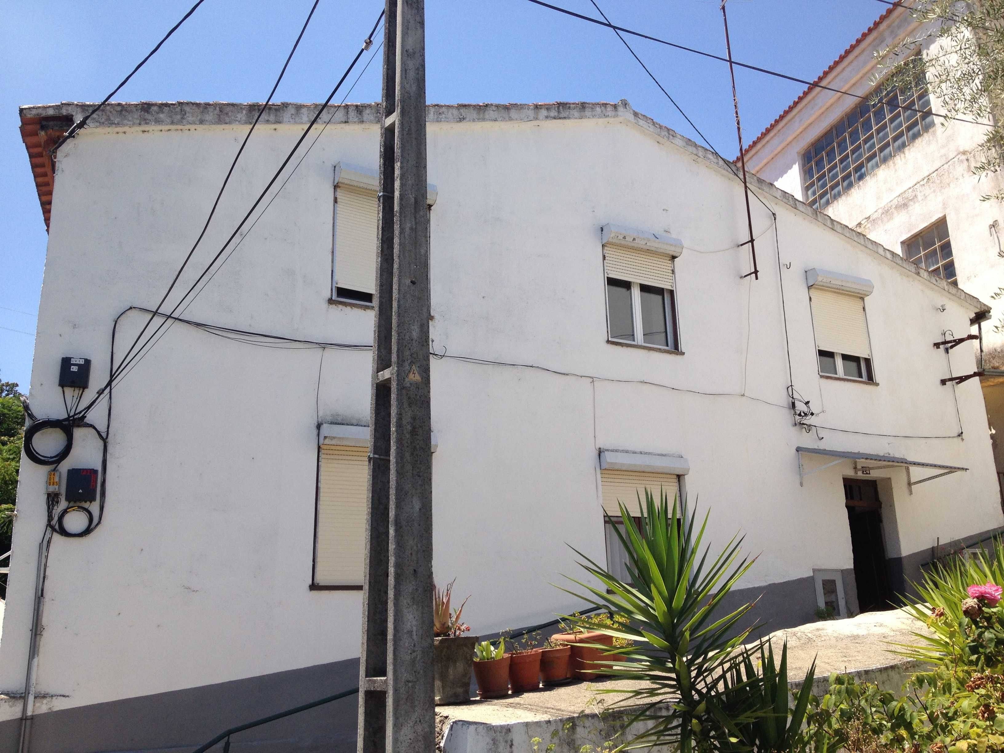 Casa com 9 habitações independentes T2 - Excelente Oportunidade