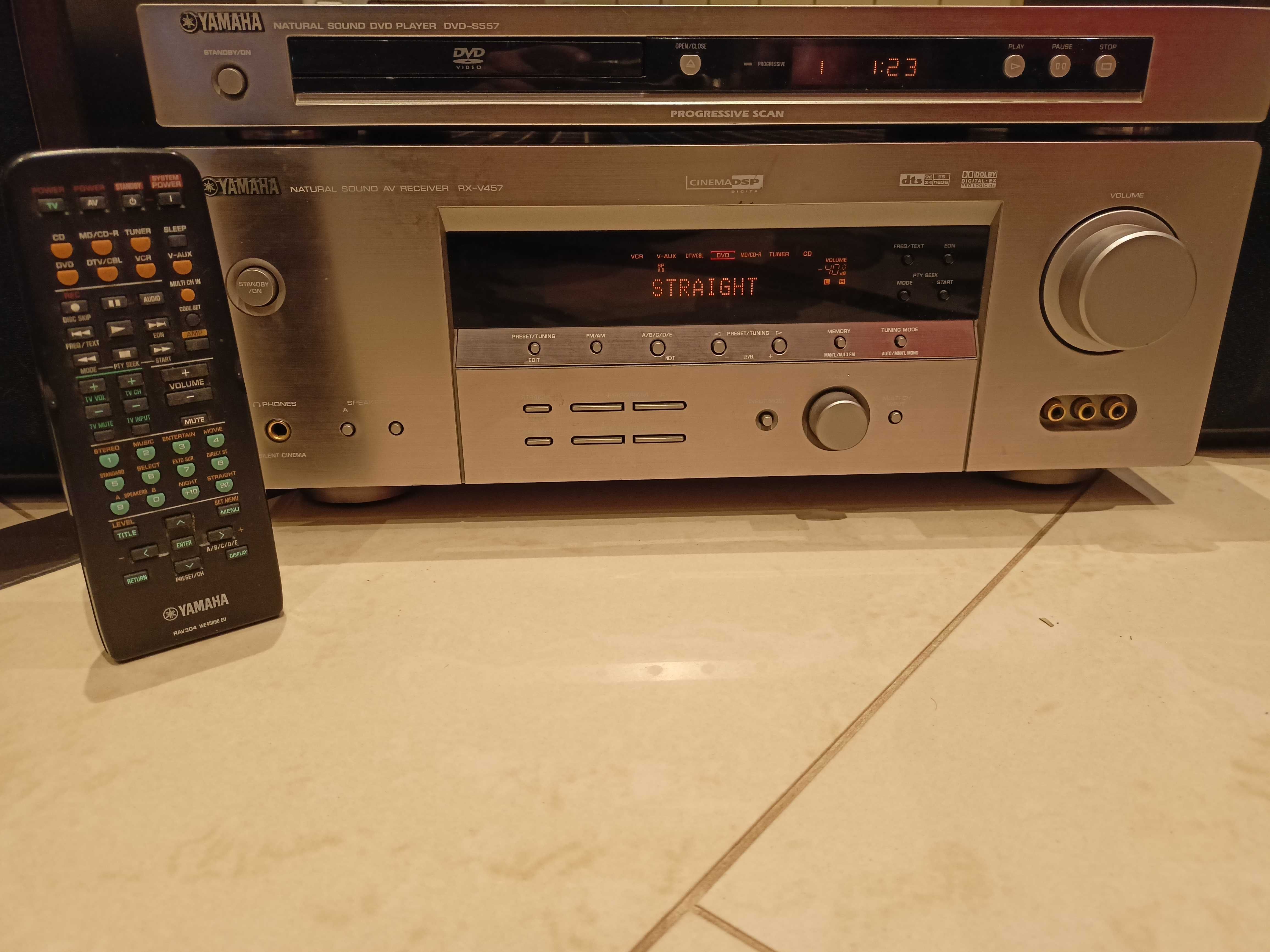 Amplituner Yamaha RX-V457 + DVDS-557