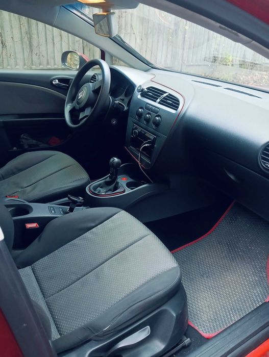 Продам Seat Leon 1,6