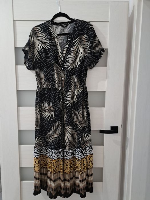 Piękna suknia rozmiar  44.