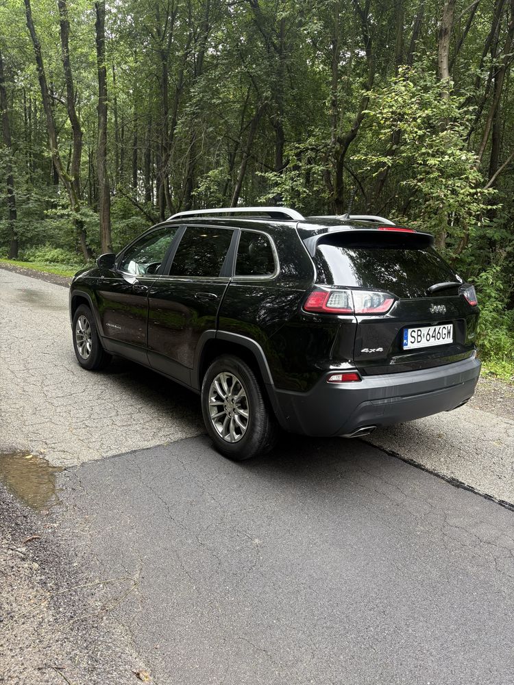 Jeep Cherokee 3.2 benzyna