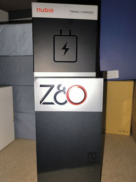 Nubia z80 ultra 5G 12/512GB SELADO versão Global Snapdragon 8 Elite