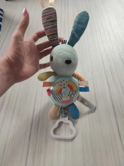 Skip Hop, Zabawka aktywny Królik Wesołe podwórko
