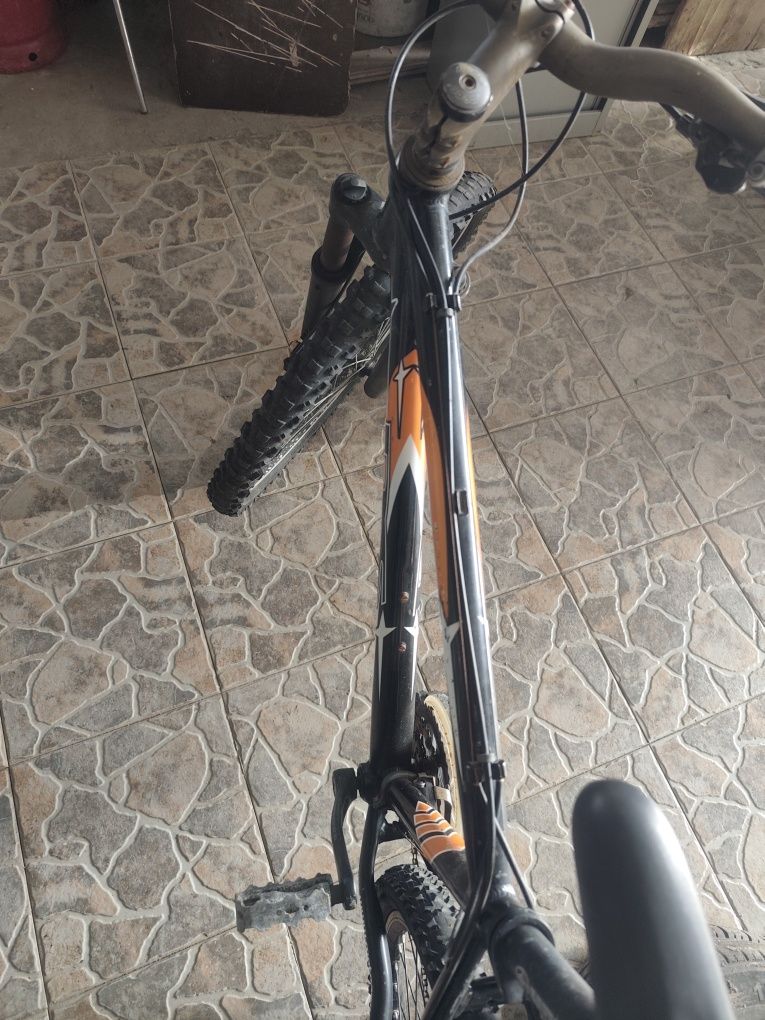 Bicicleta btt  estado razoável