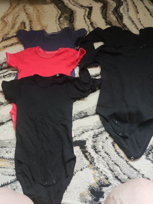 Body, spodnie, bluzki roz.110