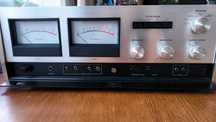 Accuphase  P-300