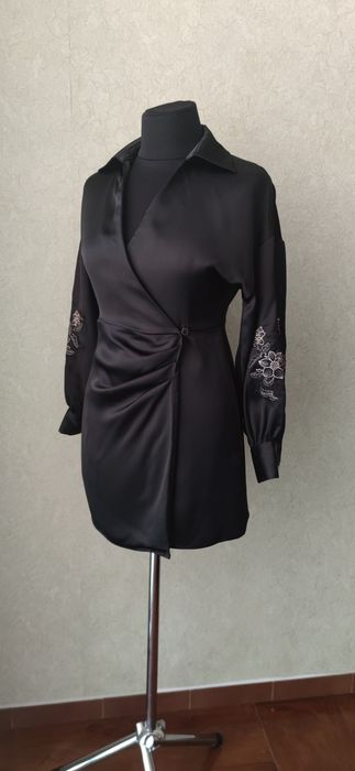 Плаття, сукня, вишиванка, чорний атлас