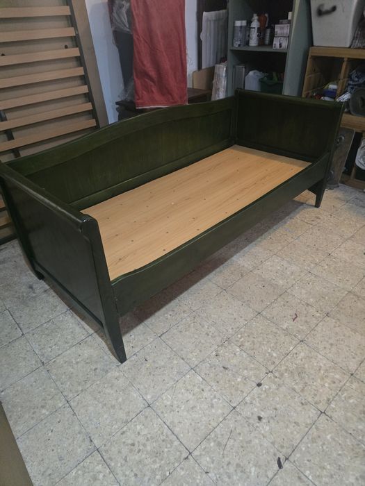 Cama  solteiro com gavetao