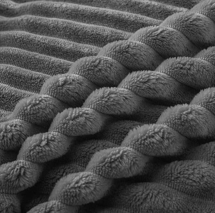 Koc Narzuta Pled na Łóżko Miękki Gruby Ciepły XXL Dwuosobowy 160x200cm